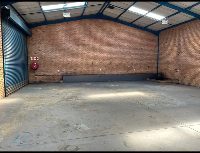 350M² WORKSHOP TO LET IN TRICHARDT